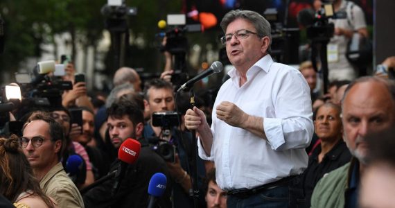 Législatives 2022 : PS, EELV et PCF refusent la proposition de Jean-Luc Mélenchon de former un groupe Nupes unique à l'Assemblée