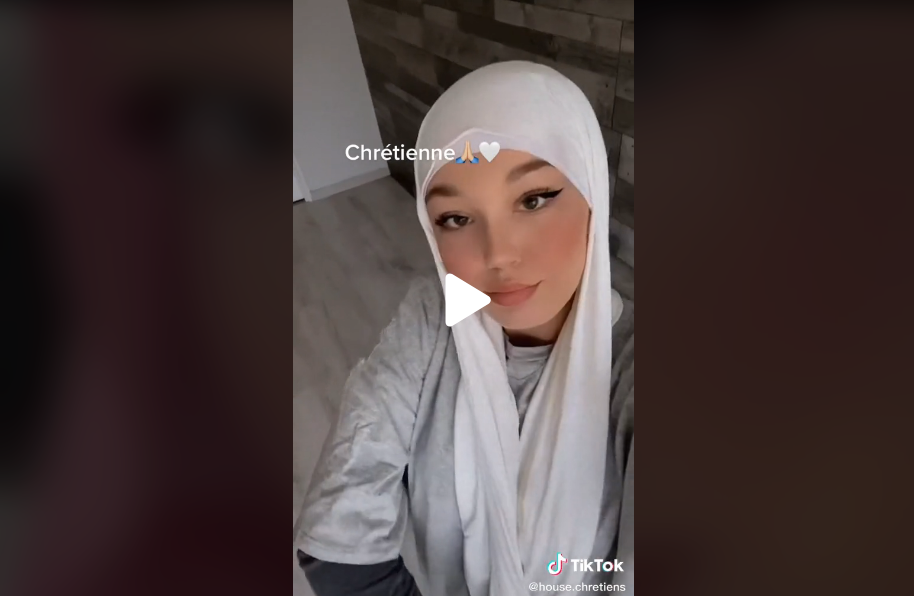 Le carton du « voile chrétien » chez les ados sur TikTok en France