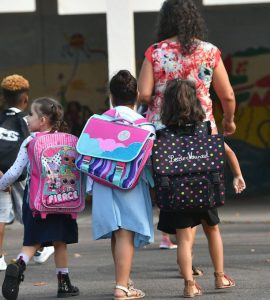 Le gouvernement veut relancer la lutte contre les stéréotypes de genre à l'école