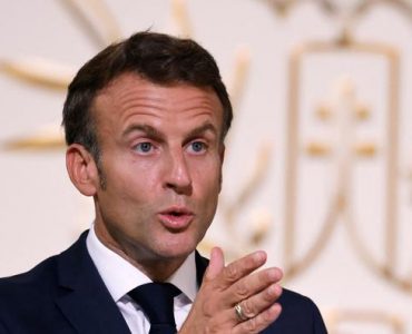 Immigration : Macron annonce un projet de loi pour début 2023 face à une «politique absurde»