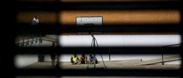 Dos terços dels presos a l’espera de judici a Catalunya són estrangers