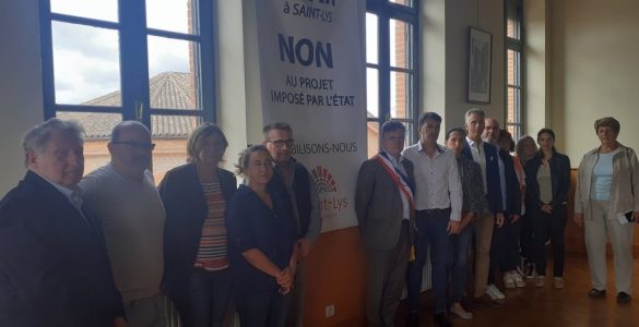 Haute-Garonne : face au refus du maire d'accueillir 120 migrants, la fronde s'organise