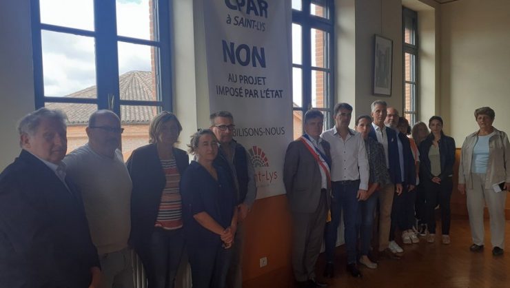 Haute-Garonne : face au refus du maire d'accueillir 120 migrants, la fronde s'organise