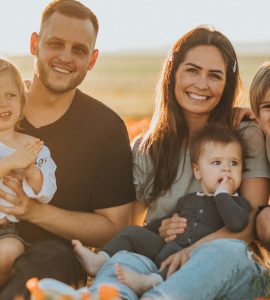 Une étude démontre qu’avoir des enfants rend de droite