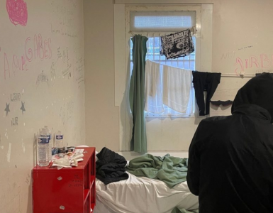 Neuf hommes activement recherchés après leur évasion du CRA de Oissel vendredi