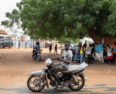 Sur la route du trafic de crack, de Louga, une ville du Sénégal, jusqu’à Paris