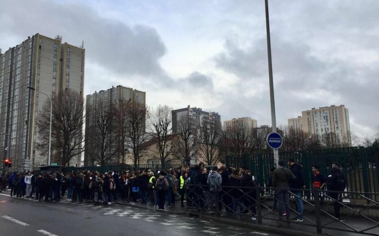 Noisy-le-Sec : un intrus tente de mettre le feu au lycée Olympe-de-Gouges