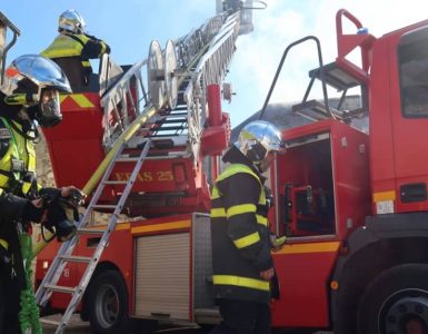 Tours : quatre pompiers agressés par des jeunes lors d’une manifestation au lycée Balzac