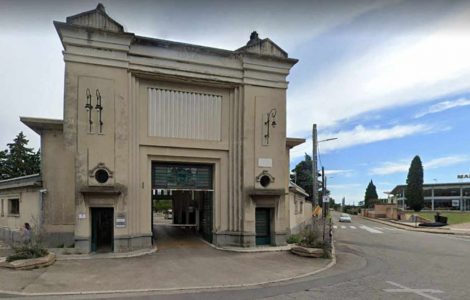 Une soixantaine de tombes dégradées dans le plus grand cimetière de Nîmes