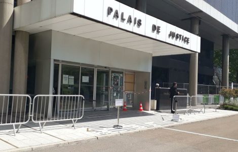 Nanterre : une magistrate de 44 ans succombe à un malaise en pleine audience