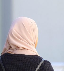 La Cour de justice de l’UE estime que l’employeur peut interdire le port du voile