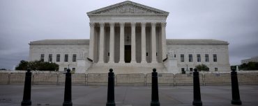 États-Unis: un découpage électoral jugé défavorable aux Afro-Américains divise la Cour suprême