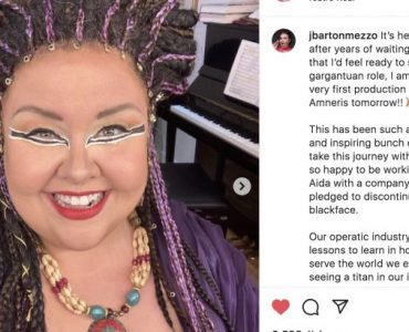 La mezzo Jamie Barton présente ses excuses pour avoir porté des tresses africaines dans Aida