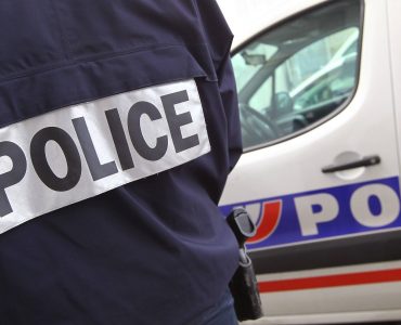 Une octogénaire se fait arracher son collier en or boulevard du Midi à Cannes