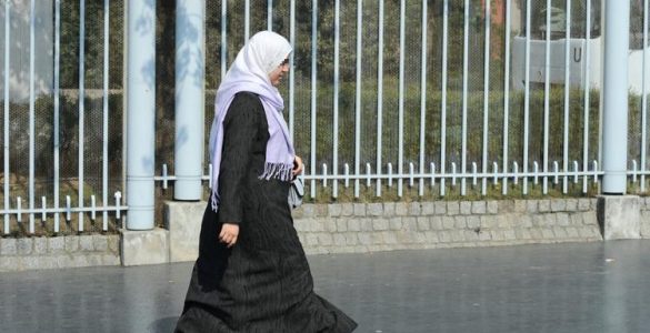 Sondage : 61 % des Français favorables à l’interdiction du port du voile islamique dans l’espace public