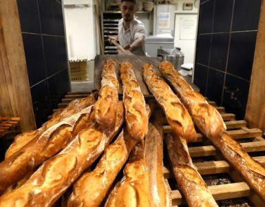 La baguette de pain française inscrite au patrimoine immatériel de l'humanité par l'Unesco