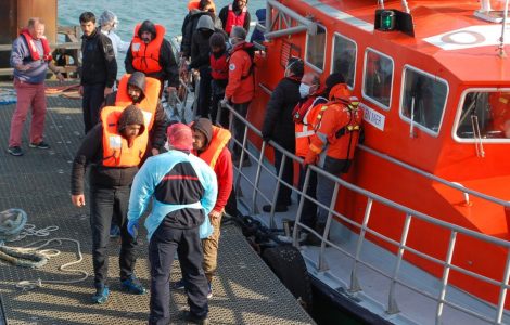 La SNSM forme au sauvetage de masse pour venir en aide aux naufragés de la Manche