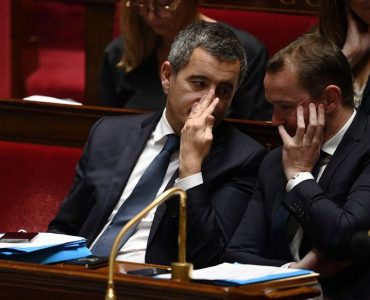 «Ocean Viking» : une affaire embarrassante pour l’exécutif, qui veut reprendre la main