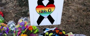 Tuerie dans le Colorado : le tireur devrait répondre de meurtres aggravés d'homophobie