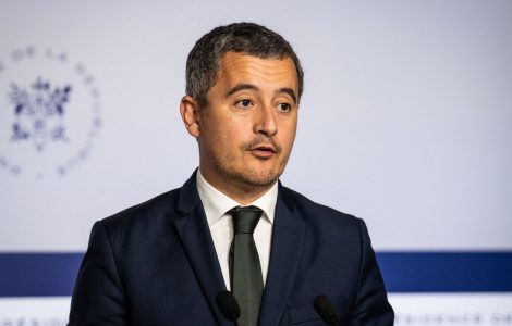 Immigration : la majorité veut rétablir la "double peine" pour les étrangers condamnés
