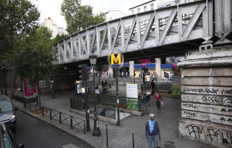 Paris : poignardé au thorax par deux hommes dans le métro