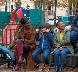 Gardes d’enfants : comment les « nounous africaines » à Paris sont invisibilisées