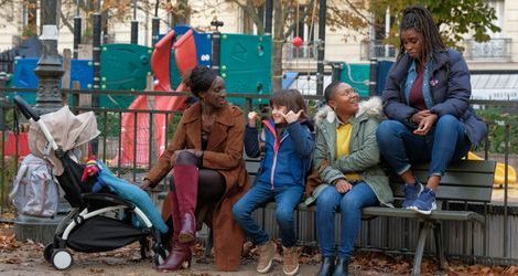 Gardes d’enfants : comment les « nounous africaines » à Paris sont invisibilisées
