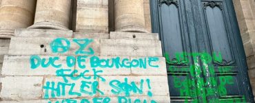 Paris : l’église Saint-Roch taguée par des anarchistes