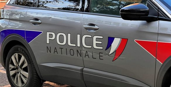 Un homme jugé à Paris pour le viol de la femme qui l'hébergeait