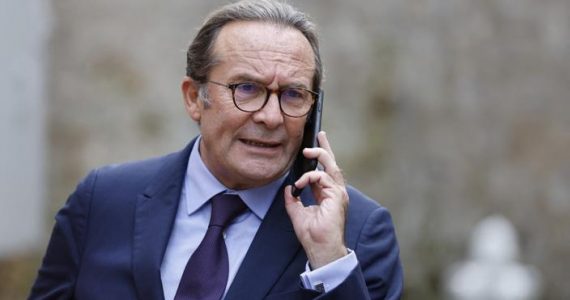 Perquisition au conseil départemental des Yvelines visant son président, Pierre Bédier