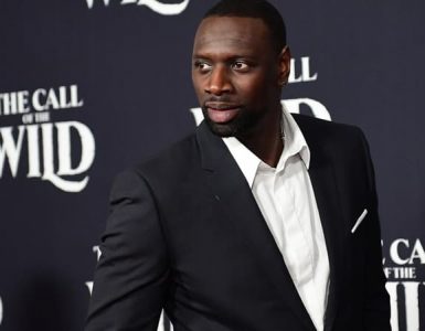 "Quand c’est en Afrique vous êtes moins atteints?": Omar Sy interpelle les Français sur leur perception des guerres