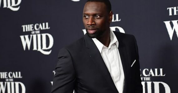 "Quand c’est en Afrique vous êtes moins atteints?": Omar Sy interpelle les Français sur leur perception des guerres