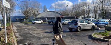 Émotion à Grigny après la «lâche agression» de la directrice des services lors d’une distribution solidaire