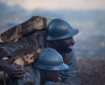 Quatre figurants du film « Tirailleurs » menacés d’expulsion dans les Ardennes
