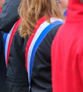 Les agressions de maires en hausse de 15% en 2022, selon l'Association des maires de France