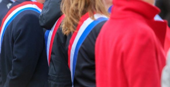 Les agressions de maires en hausse de 15% en 2022, selon l'Association des maires de France