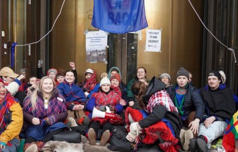 Norvège: Greta Thunberg et des militants samis protestent contre des éoliennes «illégales»