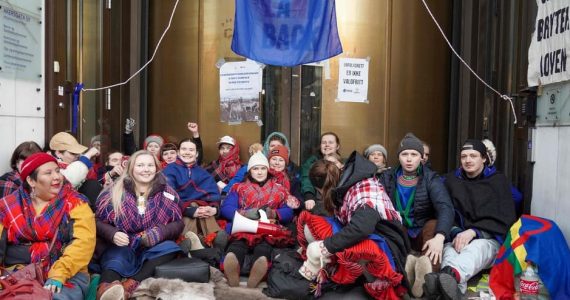 Norvège: Greta Thunberg et des militants samis protestent contre des éoliennes «illégales»
