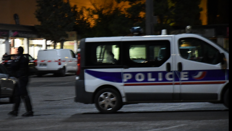 Montpellier : surpris au volant d'une voiture volée, il fonce sur le propriétaire et deux de ses amis