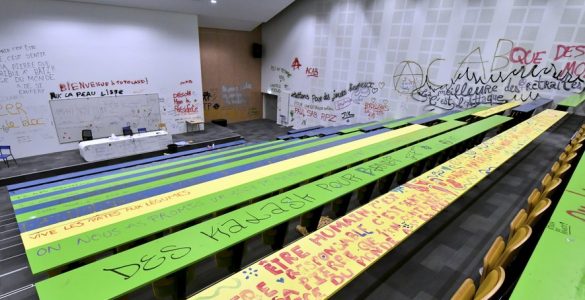 "Shoot Zemmour, bordélisons le pays, feu aux prisons" : le grand amphi de la fac du Mirail intégralement vandalisé