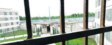Osny : 74 colis jetés par-dessus les murs de la prison à l'aide d'une catapulte