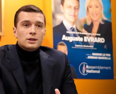 Jordan Bardella: «Il y a eu une naïveté collective à l'égard des ambitions de Vladimir Poutine»