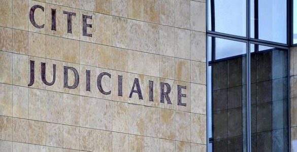 Au Mans, « il me tapait avec un fil électrique », raconte une enfant