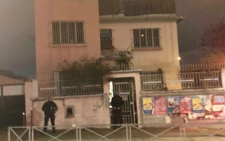 Val-de-Marne : des anarchistes envahissent des locaux du PCF