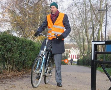 Hauts-de-Seine : agressé sur la coulée verte, le porte-voix des cyclistes appelle à occuper l’espace public