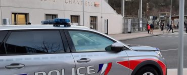 Versailles : dans le train, il refuse de se faire contrôler par une femme