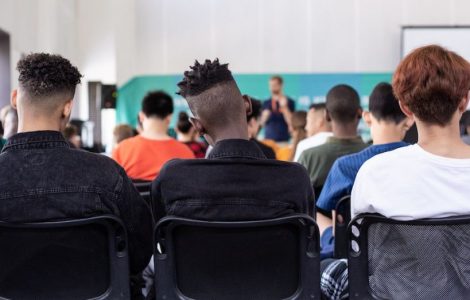 L'origine sociale influence les amitiés au collège