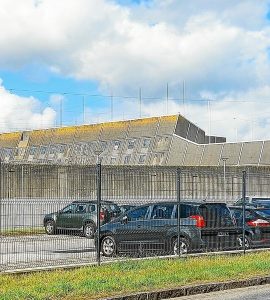 À Brest, un rodéo sur le parking de la prison inquiète les agents pénitentiaires
