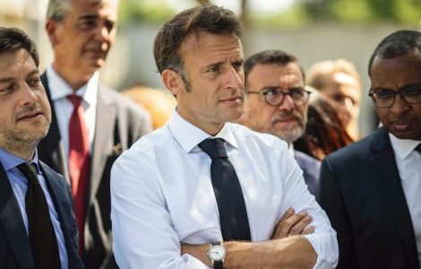 Après les émeutes, Emmanuel Macron veut durcir l’Éducation nationale pour remettre de l’autorité à l’école