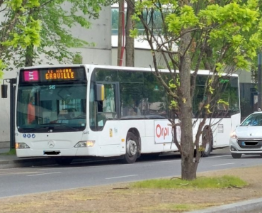 Près du Havre, il appelle son grand frère pour en découdre avec les contrôleurs du bus